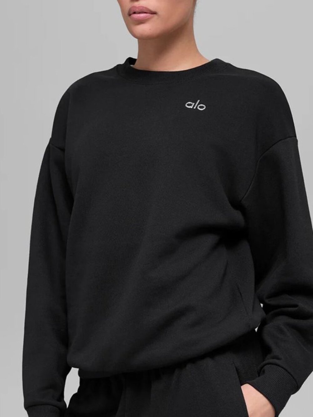 Alo Yoga Black Crew Neck Pullover New - Size S